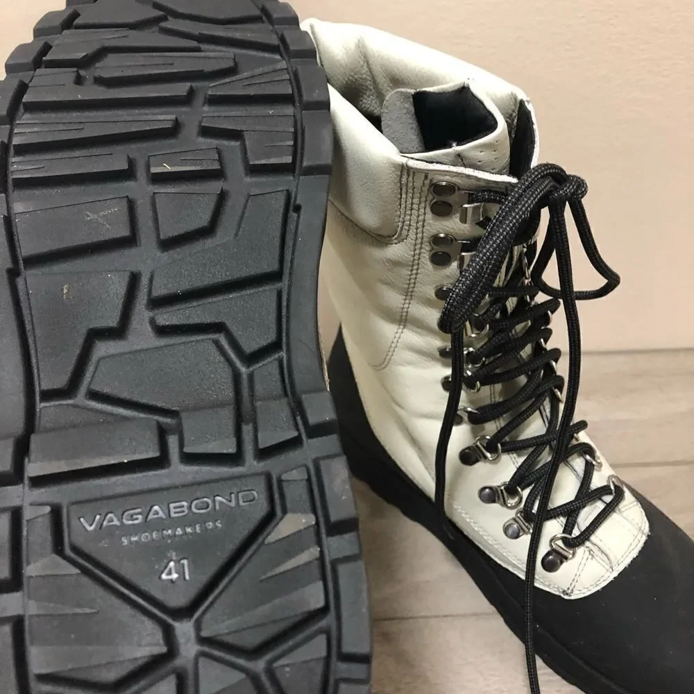 NWT Vagabond Shoemakers size 11 Hiker All Weather